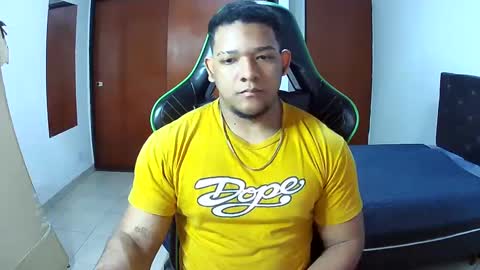 Snapshot of caballerozodi chatting on 10/03/25, 05:43 caballerozodi online show from 10/03/25, 05:43