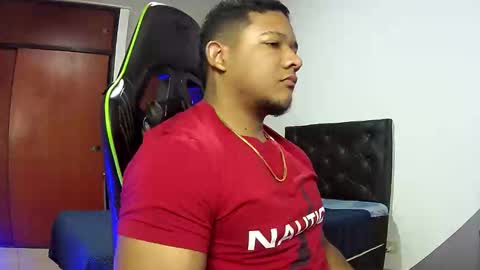 Snapshot of caballerozodi chatting on 10/29/25, 10:11 caballerozodi online show from 10/29/25, 10:11