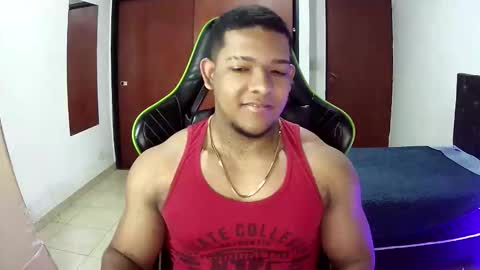 Snapshot of caballerozodi chatting on 11/17/25, 04:46 caballerozodi online show from 11/17/25, 04:46