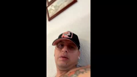 Snapshot of cachojesus27 chatting on 05/23/26, 11:36 Jesus online show from 05/23/26, 11:36