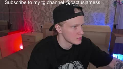 Snapshot of cactusjames_69 chatting on 11/15/25, 06:26 James online show from 11/15/25, 06:26