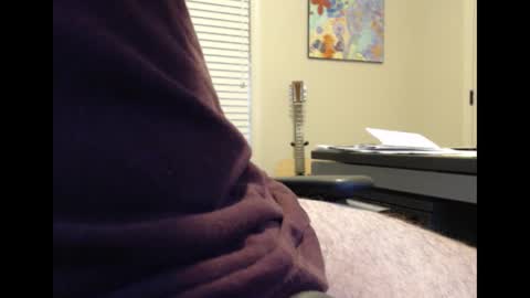 Snapshot of cadman6000 chatting on 12/19/25, 02:13 cadman6000 online show from 12/19/25, 02:13