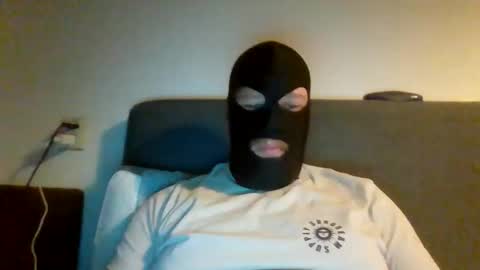 Snapshot of cagegag31 chatting on 09/13/25, 08:30 cagegag31 online show from 09/13/25, 08:30