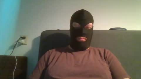 Snapshot of cagegag31 chatting on 09/14/25, 10:47 cagegag31 online show from 09/14/25, 10:47