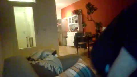 Snapshot of cagegag31 chatting on 11/11/25, 07:03 cagegag31 online show from 11/11/25, 07:03