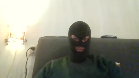 Snapshot of cagegag31 chatting on 03/27/26, 06:40 cagegag31 online show from 03/27/26, 06:40