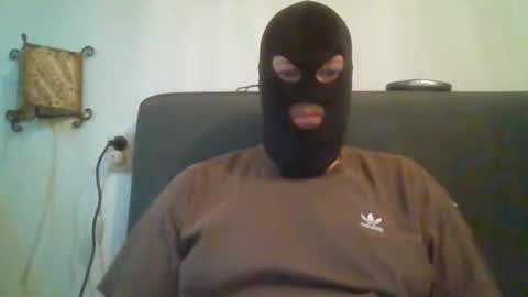 Snapshot of cagegag31 chatting on 03/28/26, 09:20 cagegag31 online show from 03/28/26, 09:20