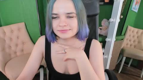 Gina online show from 12/03/25, 09:40