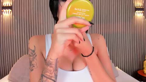 Caitlyn  online show from 03/11/26, 11:38