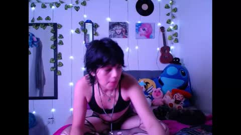 Snapshot of caitlynwheler chatting on 01/14/25, 10:02 caitlynwheler online show from 01/14/25, 10:02