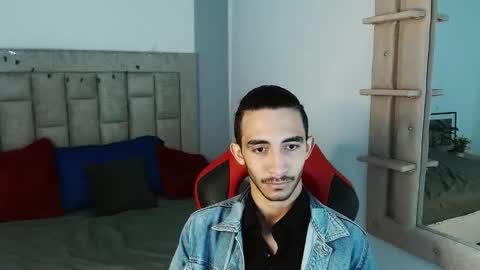 Snapshot of caius_fox chatting on 01/06/26, 11:03 caius online show from 01/06/26, 11:03