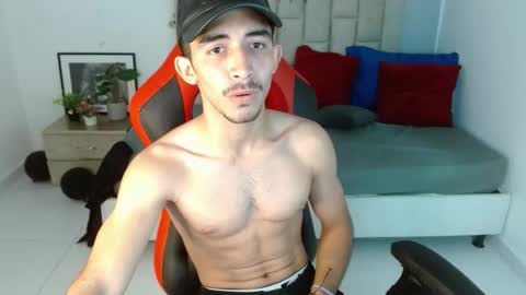 Snapshot of caius_fox chatting on 01/08/26, 11:45 caius online show from 01/08/26, 11:45