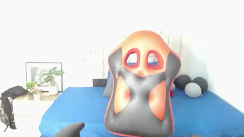 Snapshot of caius_fox chatting on 01/15/26, 11:26 caius online show from 01/15/26, 11:26