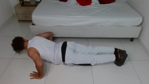 Snapshot of caius_fox chatting on 03/20/26, 11:37 caius online show from 03/20/26, 11:37