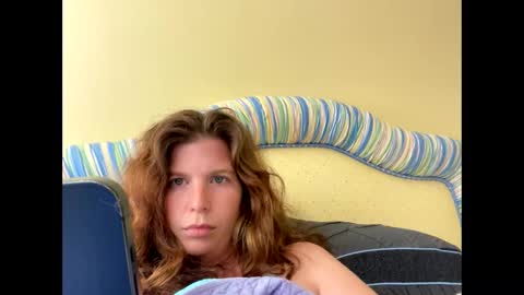 Snapshot of cajunbabe247 chatting on 04/15/26, 06:26 cajunbabe247 online show from 04/15/26, 06:26