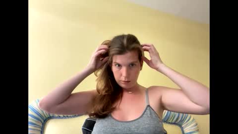 Snapshot of cajunbabe247 chatting on 04/16/26, 03:57 cajunbabe247 online show from 04/16/26, 03:57