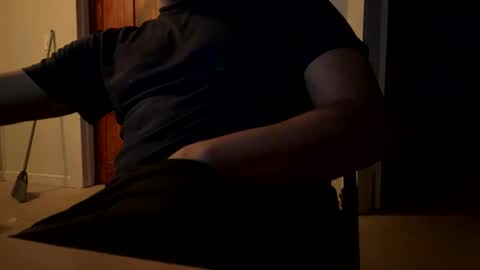 Snapshot of cakezoverfakez chatting on 09/23/25, 10:07 longjohns online show from 09/23/25, 10:07