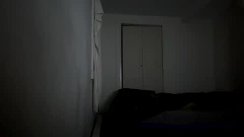 Snapshot of cakezoverfakez chatting on 02/05/26, 04:28 longjohns online show from 02/05/26, 04:28