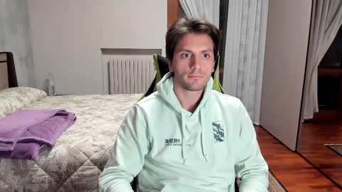 Marco online show from 11/21/25, 03:11