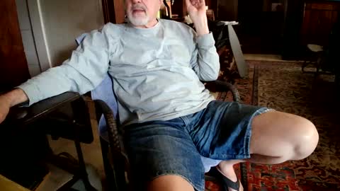 Cal online show from 02/19/25, 07:48