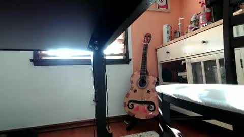 Snapshot of californiaclouds chatting on 12/23/24, 10:01 californiaclouds online show from 12/23/24, 10:01