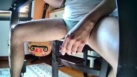 Snapshot of californiaclouds chatting on 02/03/25, 10:11 californiaclouds online show from 02/03/25, 10:11