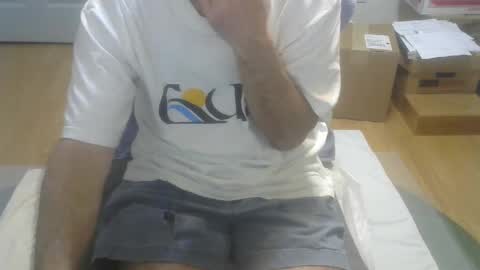 Snapshot of califun4u chatting on 01/12/25, 03:39 califun4u online show from 01/12/25, 03:39