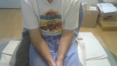 Snapshot of califun4u chatting on 01/17/25, 01:25 califun4u online show from 01/17/25, 01:25