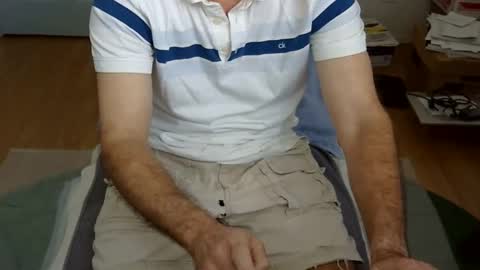 Snapshot of califun4u chatting on 12/02/25, 09:10 califun4u online show from 12/02/25, 09:10