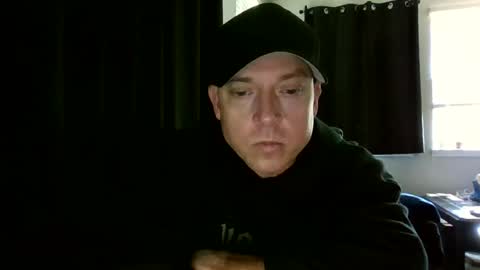 Snapshot of caligrown1154 chatting on 07/17/26, 03:50 caligrown1154 online show from 07/17/26, 03:50