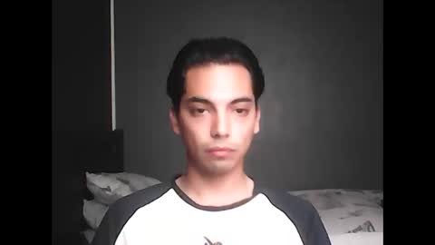 Snapshot of caligula_99 chatting on 01/14/26, 03:06 Calgula online show from 01/14/26, 03:06