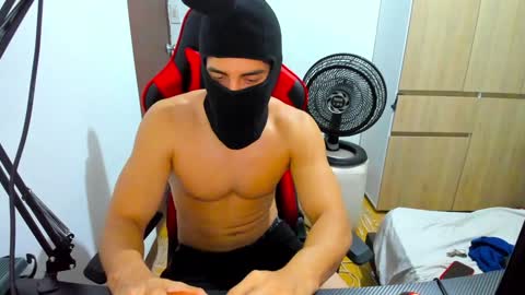 calihotcaliente27 online show from 12/08/24, 12:29