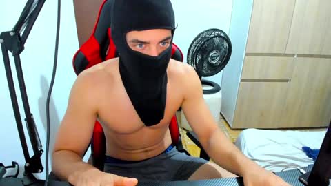 calihotcaliente27 online show from 12/11/24, 11:51