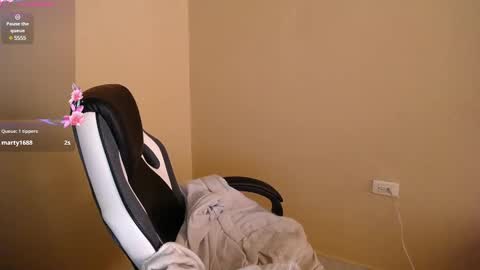 caliope_goddess1 online show from 02/18/25, 07:09