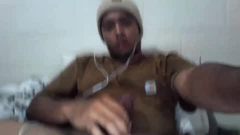 Snapshot of calipso1222 chatting on 02/04/25, 07:07 calipso1222 online show from 02/04/25, 07:07