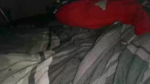 Snapshot of calisguitar chatting on 01/17/25, 11:59 Calisguitar online show from 01/17/25, 11:59