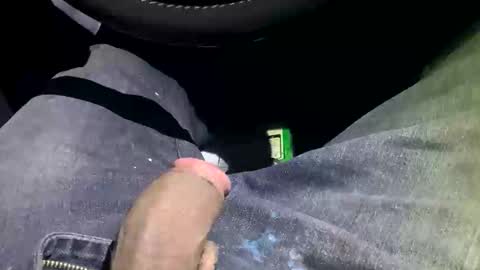 Snapshot of calisguitar chatting on 01/10/26, 11:23 Calisguitar online show from 01/10/26, 11:23