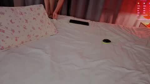 Nancy  Please thumbs up me  online show from 11/15/25, 04:25