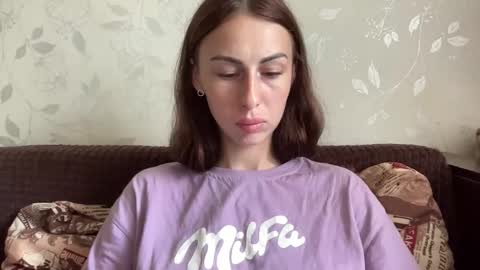 Anna online show from 09/10/25, 11:10