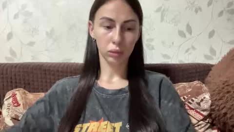 Anna online show from 10/21/25, 09:48