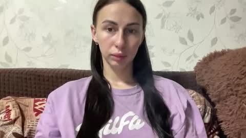 Anna online show from 10/24/25, 03:08