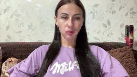 Anna online show from 11/01/25, 08:11