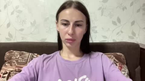 Anna online show from 11/14/25, 01:32