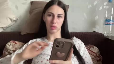 Anna online show from 12/05/25, 09:29