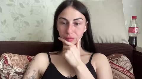 Snapshot of call_me_dad_ chatting on 05/07/26, 10:53 Anna online show from 05/07/26, 10:53