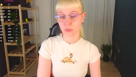 Good girl Ann online show from 04/17/26, 03:15