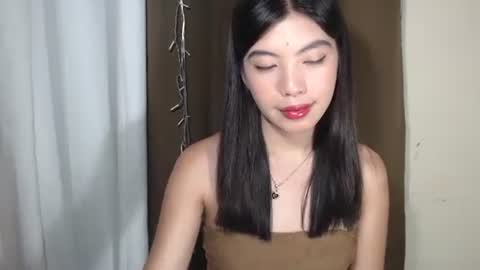 Snapshot of call_me_nanny chatting on 09/24/25, 03:59 call_me_nanny online show from 09/24/25, 03:59