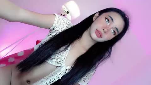 Snapshot of call_me_nina chatting on 05/12/26, 04:31 call_me_nina online show from 05/12/26, 04:31