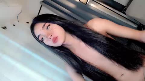 Snapshot of call_me_nina chatting on 06/07/26, 03:10 call_me_nina online show from 06/07/26, 03:10