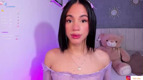 Snapshot of call_me_nora chatting on 09/19/25, 06:26 NORA online show from 09/19/25, 06:26